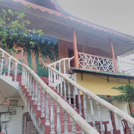 Kadambini Resort ラタグリ エクステリア 写真