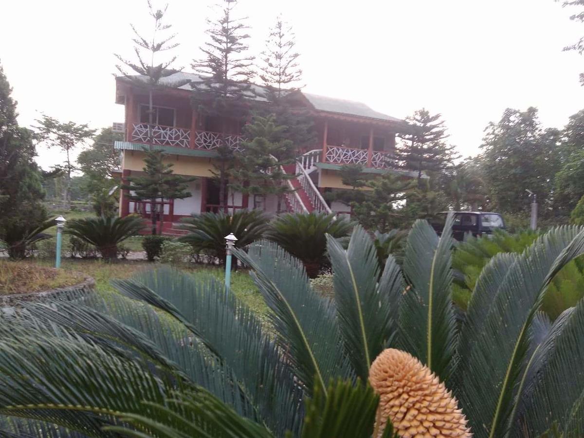 Kadambini Resort ラタグリ エクステリア 写真